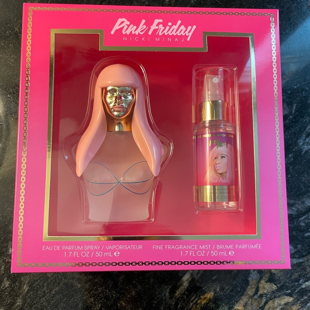 💖Nicki Minaj Pink Friday Set🎁
